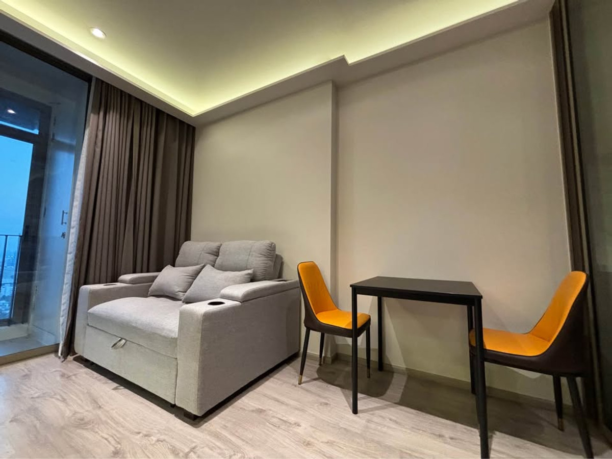 Rhythm Ekkamai Estate / 1 Bedroom (SALE WITH TENANT), ริธึ่ม เอกมัย เอสเตท / 1 ห้องนอน (ขายพร้อมผู้เช่า) NA026