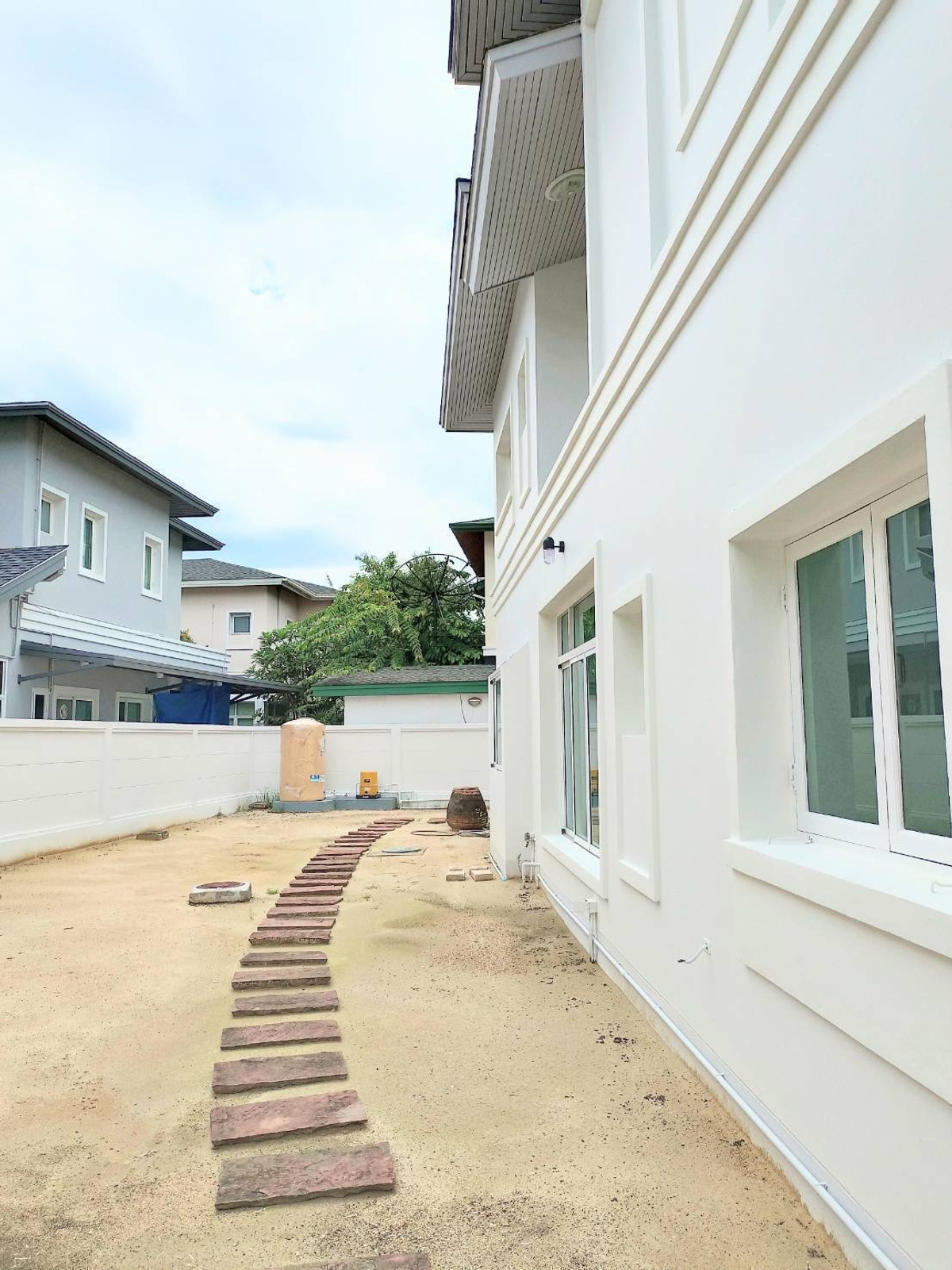 ปริญสิริ นวลจันทร์ / 5 ห้องนอน (ขาย), Prinsiri Nuanchan / 5 Bedrooms (FOR SALE) MNT027