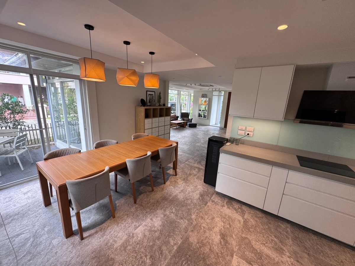 Bangkok Villa ประดิษฐ์มนูธรรม 3 / 3 ห้องนอน (ขาย), Bangkok Villa Praditmanutham 3 / 3 Bedrooms (FOR SALE) MNT038