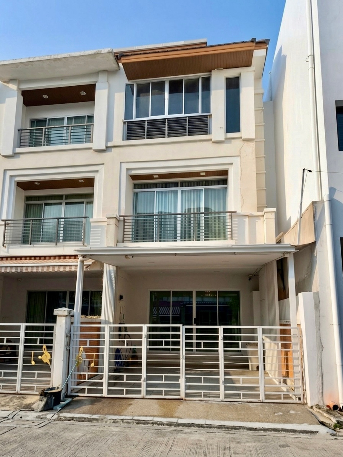 บ้านกลางกรุง เดอะ รอยัล เวียนนา รัชวิภา - รัชดาภิเษก / 3 ห้องนอน (ขาย), Baan Klang Krung The Royal Vienna Ratchavipa - Ratchadaphisek / 3 Bedrooms (FOR SALE) BNS029