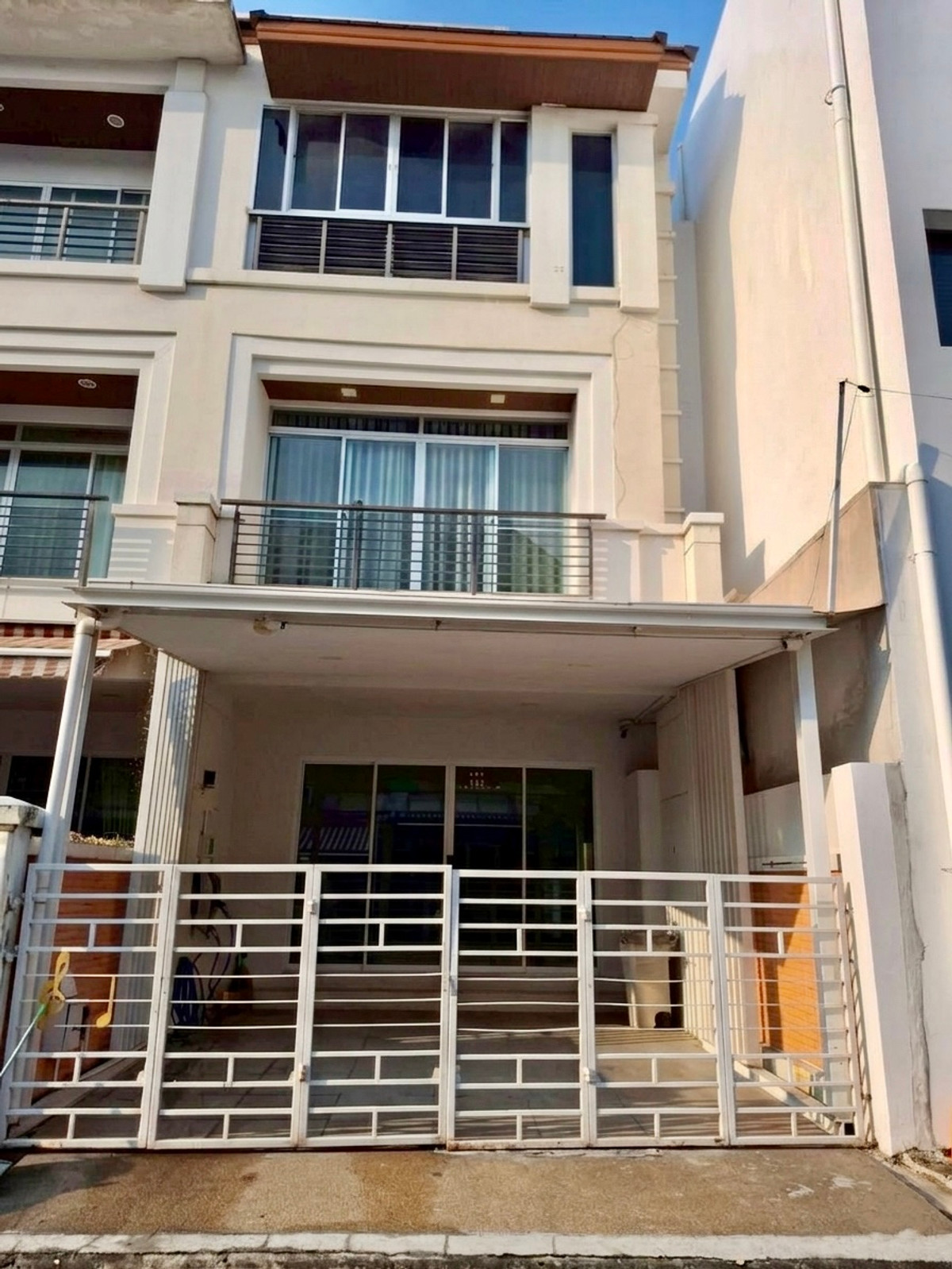 บ้านกลางกรุง เดอะ รอยัล เวียนนา รัชวิภา - รัชดาภิเษก / 3 ห้องนอน (ขาย), Baan Klang Krung The Royal Vienna Ratchavipa - Ratchadaphisek / 3 Bedrooms (FOR SALE) BNS029