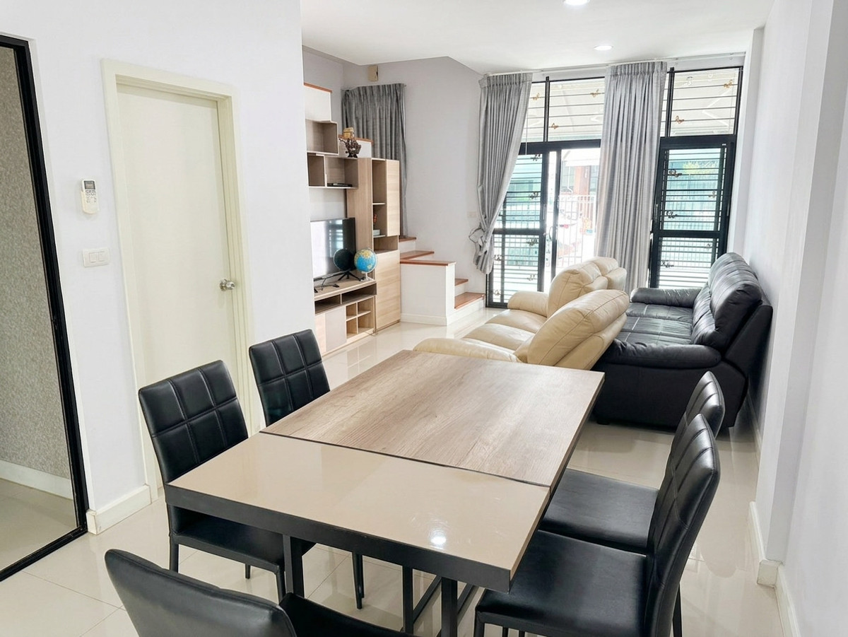 ฟลอร่า วงศ์สว่าง / 3 ห้องนอน (ขาย), Flora Wongsawang / 3 Bedrooms (FOR SALE) BNS048