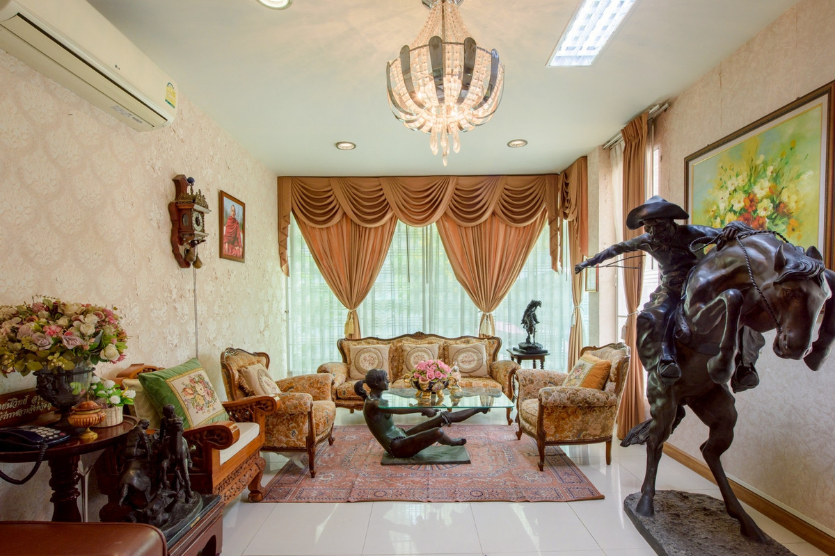 บ้านเดี่ยวนอกโครงการ นวมินทร์72 / 9 ห้องนอน (ขาย), Detached House Nawamin 72 / 9 Bedrooms (FOR SALE) MNT030