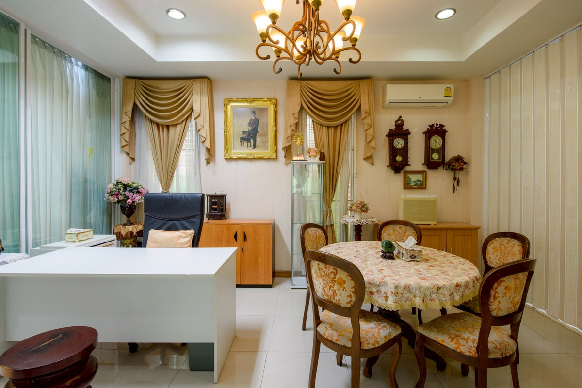 บ้านเดี่ยวนอกโครงการ นวมินทร์72 / 9 ห้องนอน (ขาย), Detached House Nawamin 72 / 9 Bedrooms (FOR SALE) MNT030