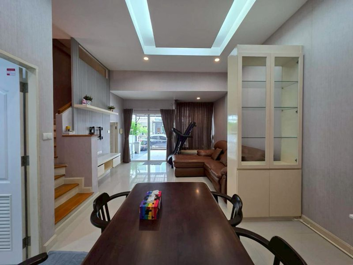 The Metro Rama 9 / 3 Bedrooms (FOR SALE), เดอะ เมโทร พระราม 9 / 3 ห้องนอน (ขาย) FON301