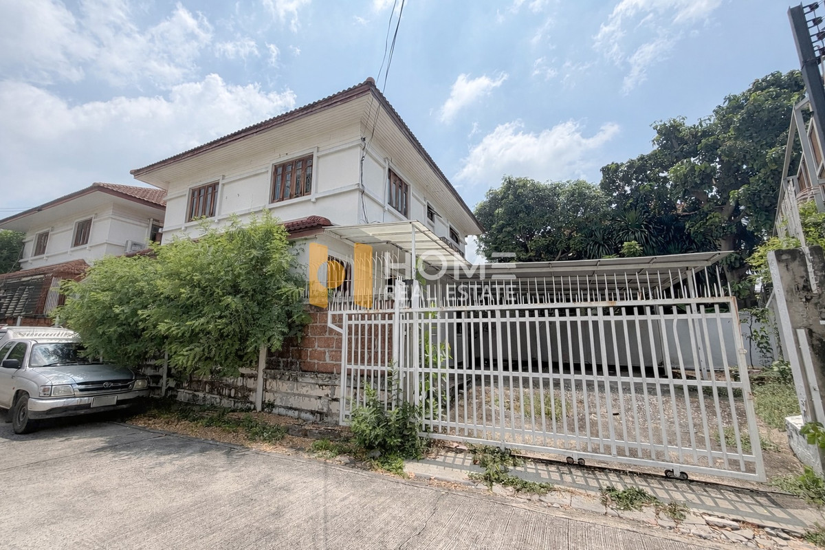 บ้านเดี่ยว นวมินทร์ 70 / 4 ห้องนอน (ขาย), Single House Nawamin 70 / 4 Bedrooms (FOR SALE) MNT045