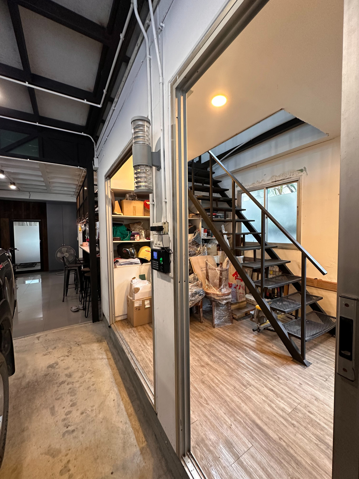 ที่ดิน ซอยลาดพร้าว 94 / 52 ตร.ว. (ขาย), Land Soi Lat Phrao 94 / 52 Sq.wah (FOR SALE) TPM374