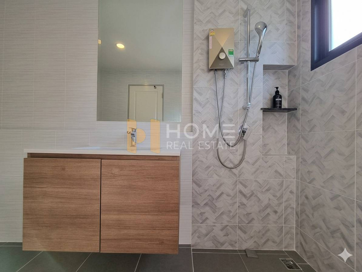 🏡 บ้านเดี่ยว เซนโทร ราชพฤกษ์ - สวนผัก 3 🔥เข้าเมืองง่าย ใกล้ทางด่วน 5 นาที / 4 ห้องนอน (ขาย), Centro Ratchaphruek - Suanphak 3 / Detached House 4 Bedrooms (FOR SALE) AOM029