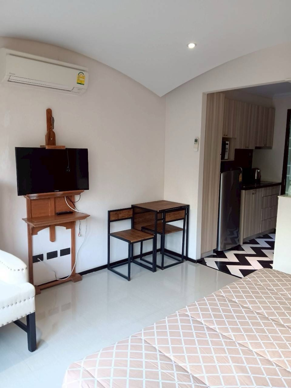 The Venetian Signature Condo Resort Pattaya / Studio (SALE WITH TENANT), เวเนเชี่ยน ซิกเนเจอร์ คอนโด รีสอร์ท พัทยา / สตูดิโอ (ขายพร้อมผู้เช่า) AM110