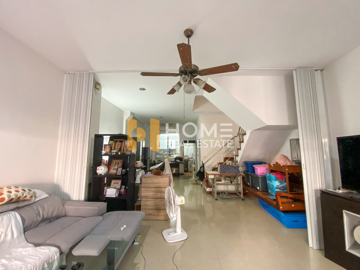 ทาวน์เฮ้าส์ ฟ้าหลวงวิลล์ สุขุมวิท 101 / 3 ห้องนอน (ขาย), Fahluang Ville Sukhumvit 101 / Townhouse 3 Bedrooms (FOR SALE) GNG079