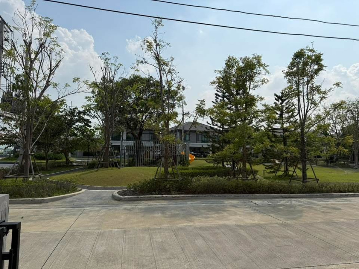 บ้านเดี่ยว บริทาเนีย บางนา - ศรีวารี / 4 ห้องนอน (เช่า), House Britania Bangna - Srivaree / 4 Bedrooms (FOR RENT) POON212