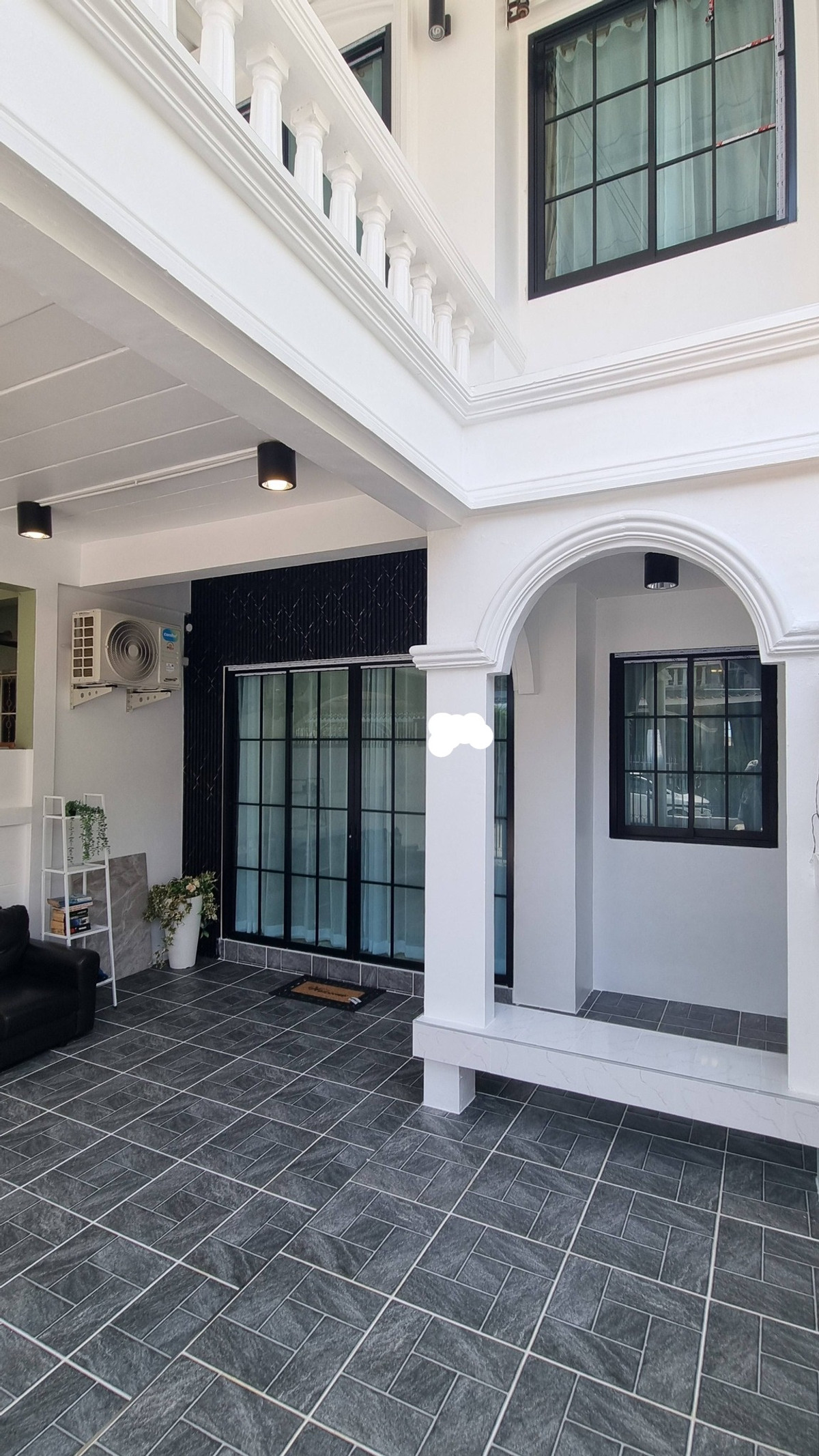 ทาวน์โฮม หมู่บ้านแสงสุภา 1 / 3 ห้องนอน (ขาย), Townhome Saeng Supha Village 1 / 3 Bedrooms (FOR SALE) BEWN148