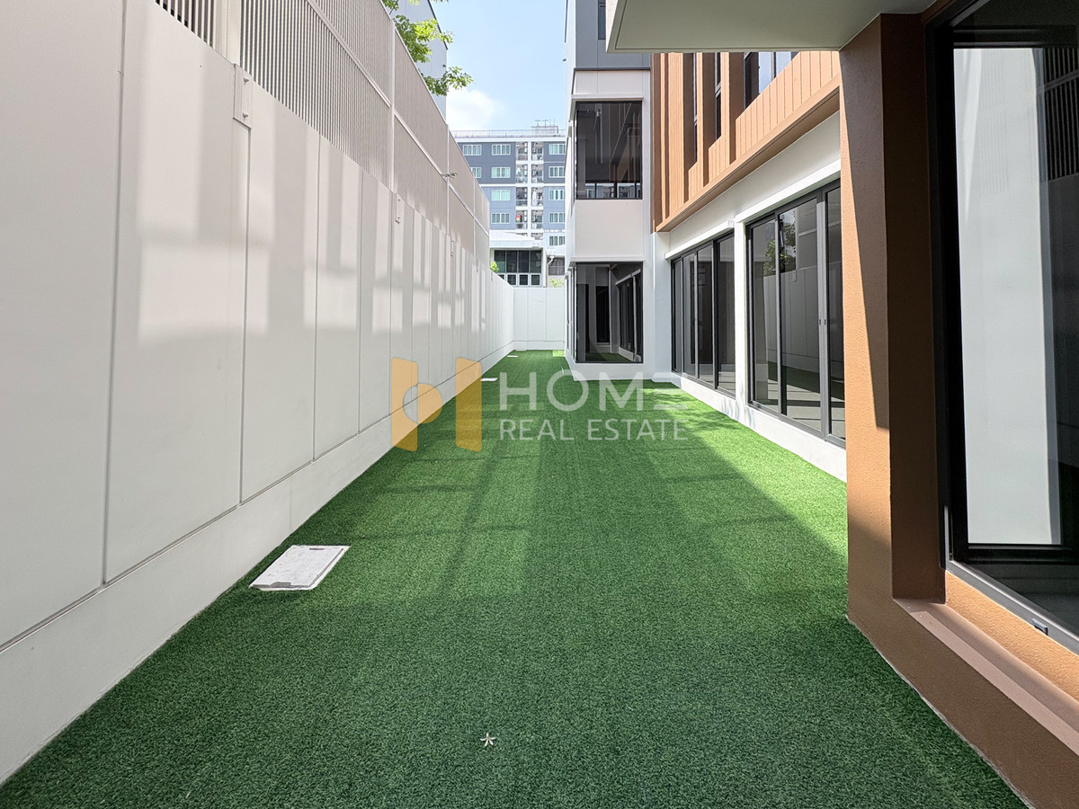 บ้านเดี่ยว เมย์ฟิลด์ เลน รัชดา - ลาดพร้าว / 4 ห้องนอน (ขาย), Mayfield Lane Ratchada - Ladprao / Detached House 4 Bedrooms (FOR SALE) TPM383