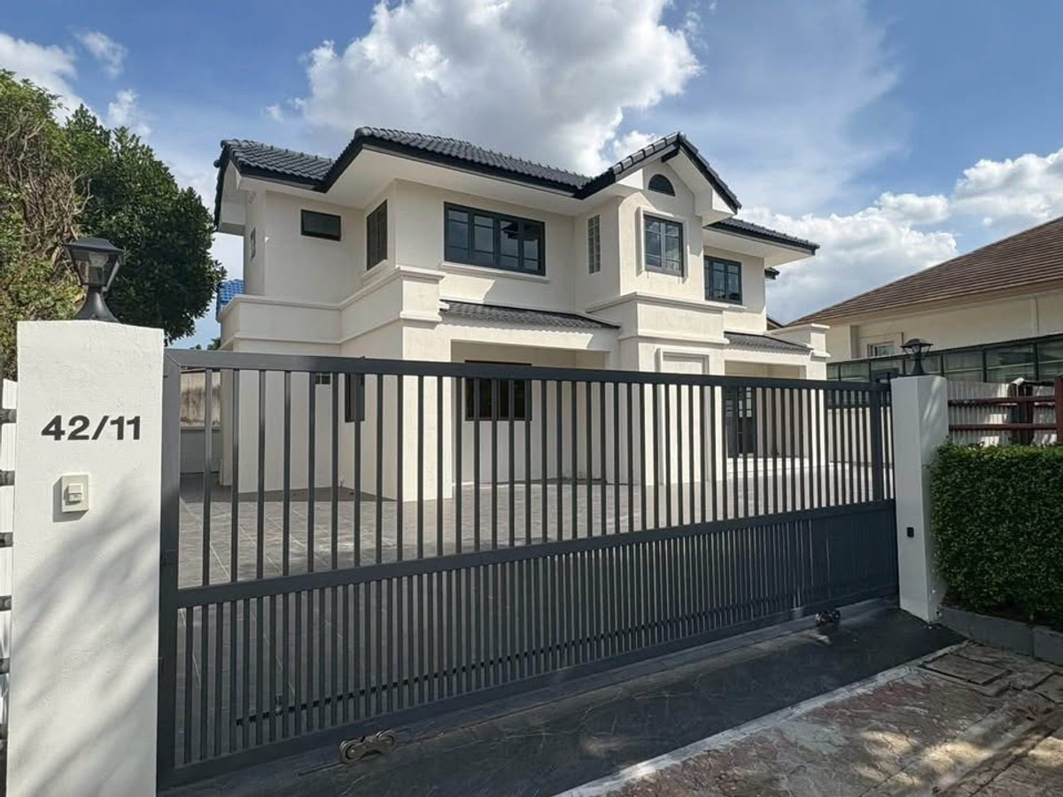 บ้านเดี่ยว ภาณุ การ์เด้น สวนผัก 58 / 3 ห้องนอน (ขาย), Phanu Garden Suanpak 58 / Detached House 3 Bedrooms (FOR SALE) BALL320