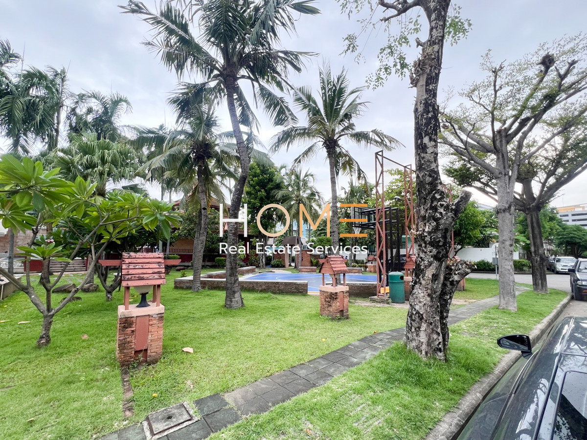 บ้านเดี่ยว พรไพลิน สุขุมวิท 101/1 / 3 ห้องนอน (ขาย), Pornpailin Sukhumvit 101/1 / Detached House 3 Bedrooms (FOR SALE) GNG092