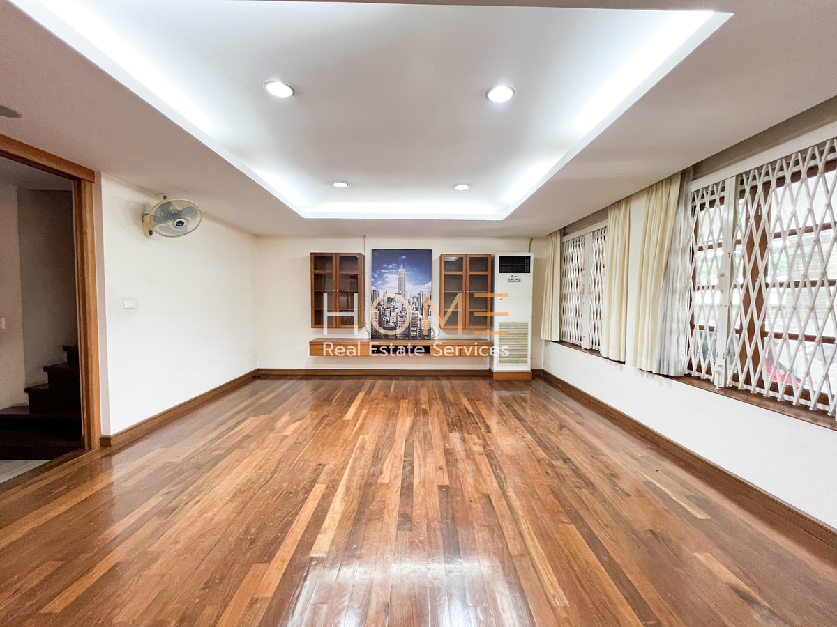 ทาวน์โฮม เรืองศิริ สุขุมวิท 62/1 / 5 ห้องนอน (ขาย), Ruangsiri Sukhumvit 62/1 / Townhome 5 Bedrooms (FOR SALE) GNG094