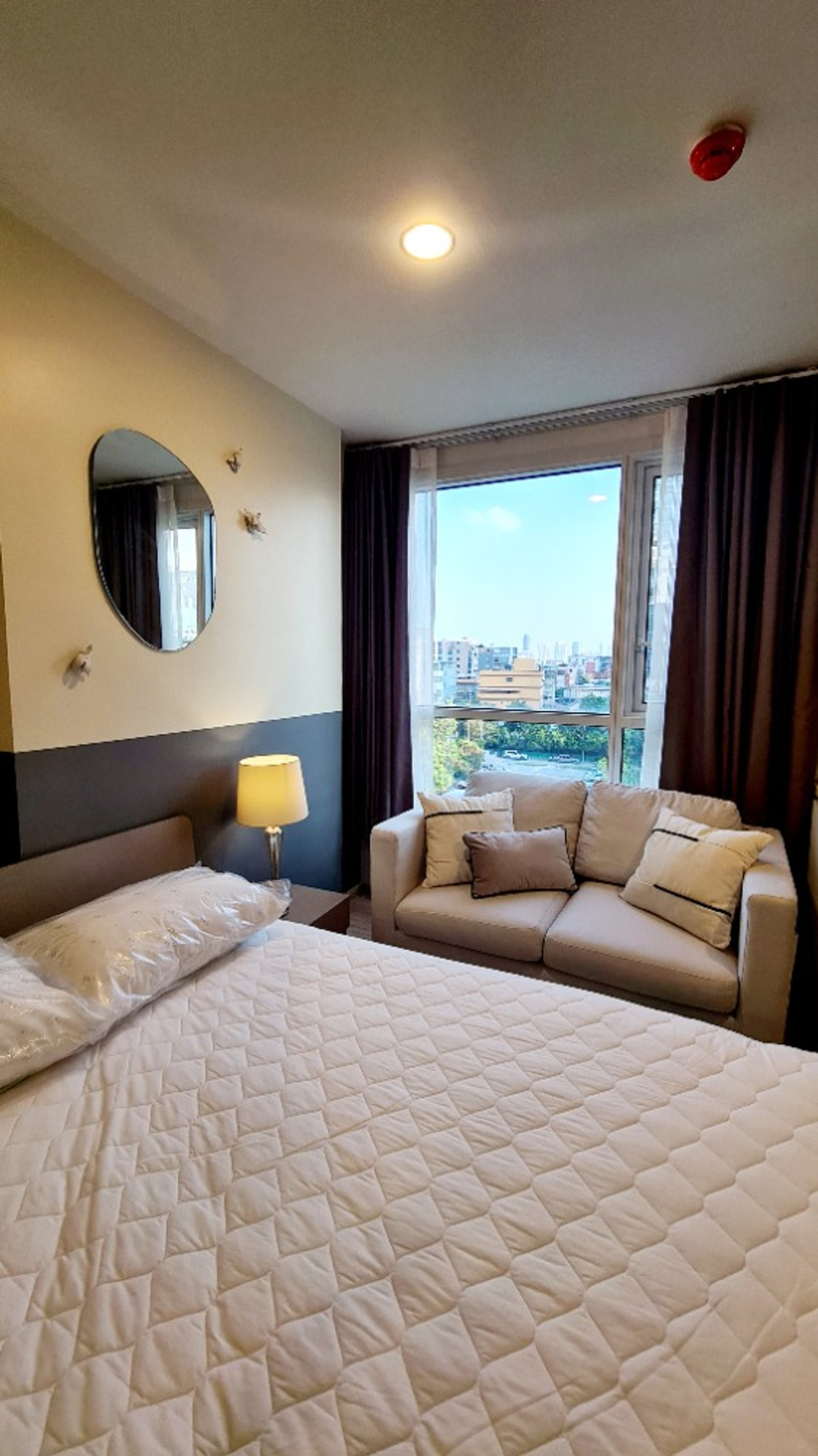 XT Huaikhwang / 1 Bedroom (SALE WITH TENANT), เอ็กซ์ที ห้วยขวาง / 1 ห้องนอน (ขายพร้อมผู้เช่า) JSMN211