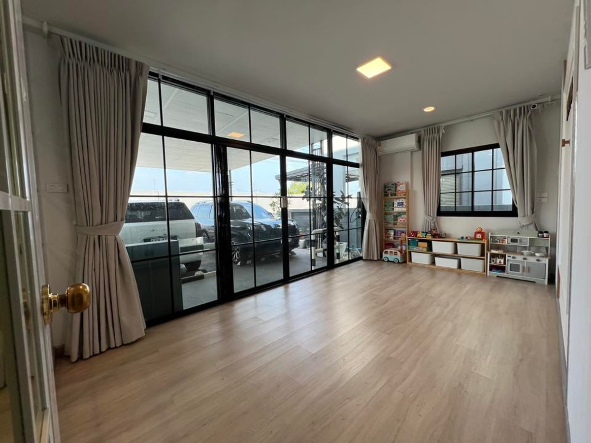 บ้านเดี่ยว อณาสิริ กรุงเทพ - ปทุมธานี / 4 ห้องนอน (ขาย), Anasiri Krungthep - Pathumthani / 4 Bedrooms (FOR SALE) AOM104