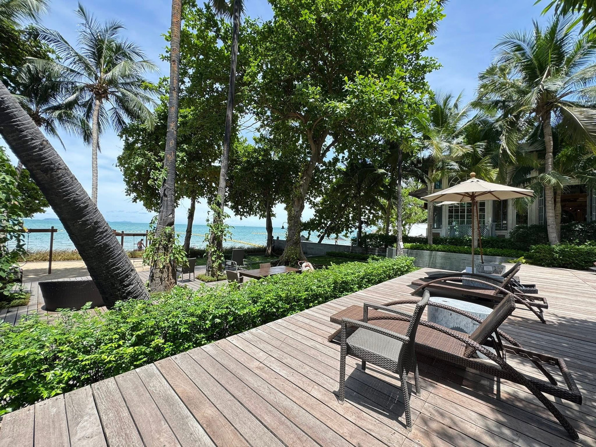 ใช้ชีวิตระดับ High-end ติดหาดส่วนตัว วิวทะเลพาโนรามา 🏖️ Zire Wongamat / Studio (FOR RENT), ซายร์ วงศ์อมาตย์ / ห้องสตูดิโอ (เช่า) BEWN163