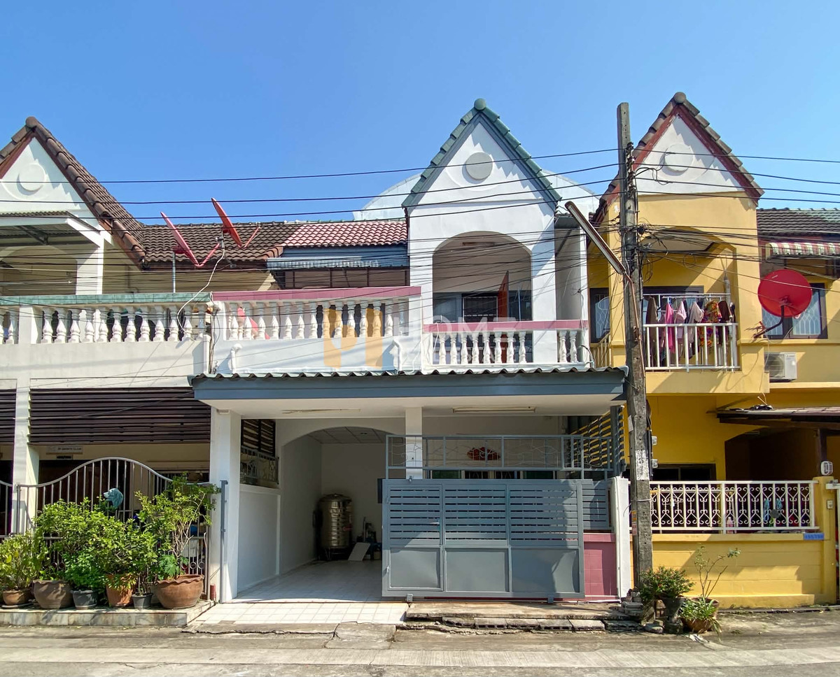 ทาวน์เฮ้าส์ จรัญสนิทวงศ์ 35 / 3 ห้องนอน (ขาย), Townhouse Charan Sanitwong 35 / 3 Bedrooms (FOR SALE) BALL328