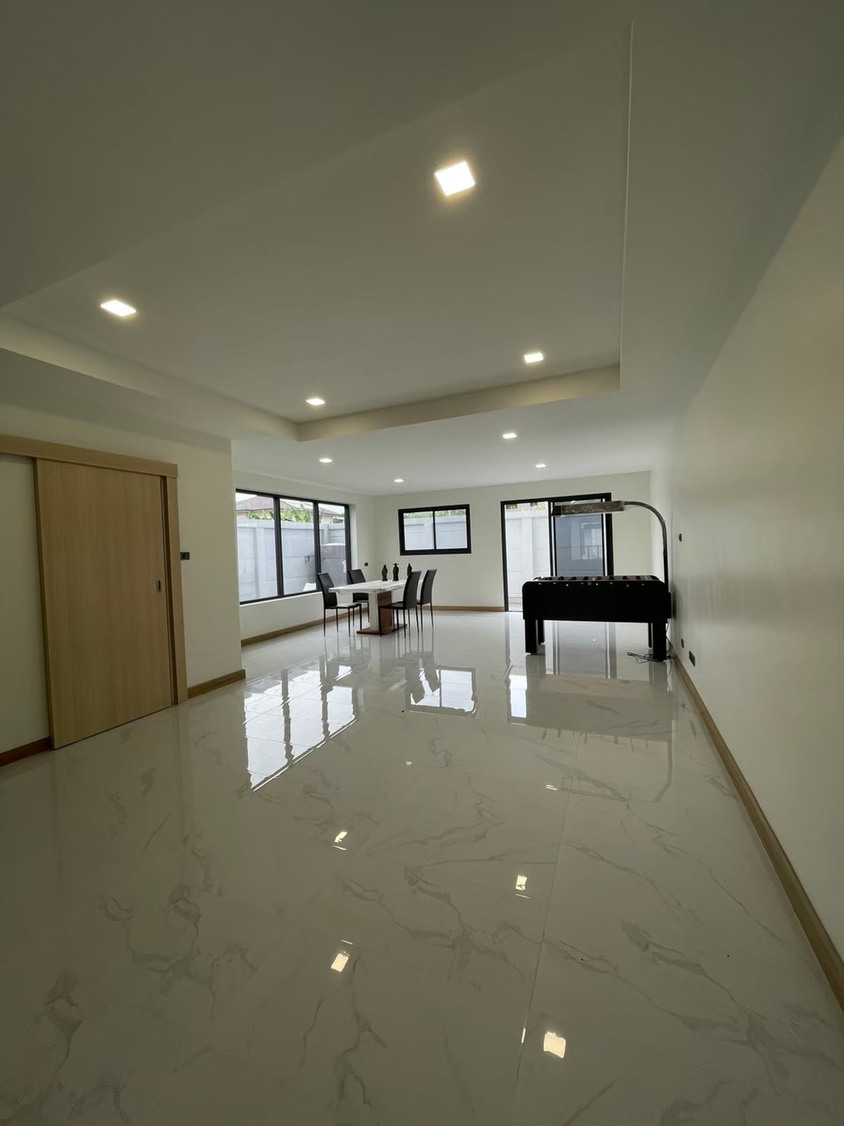 โฮมออฟฟิศ ข้าง รพ.สินแพทย์ / 3 ห้องนอน (เช่า), Home Office Near Synphaet Hospital / 3 Bedrooms (FOR RENT) MNT079