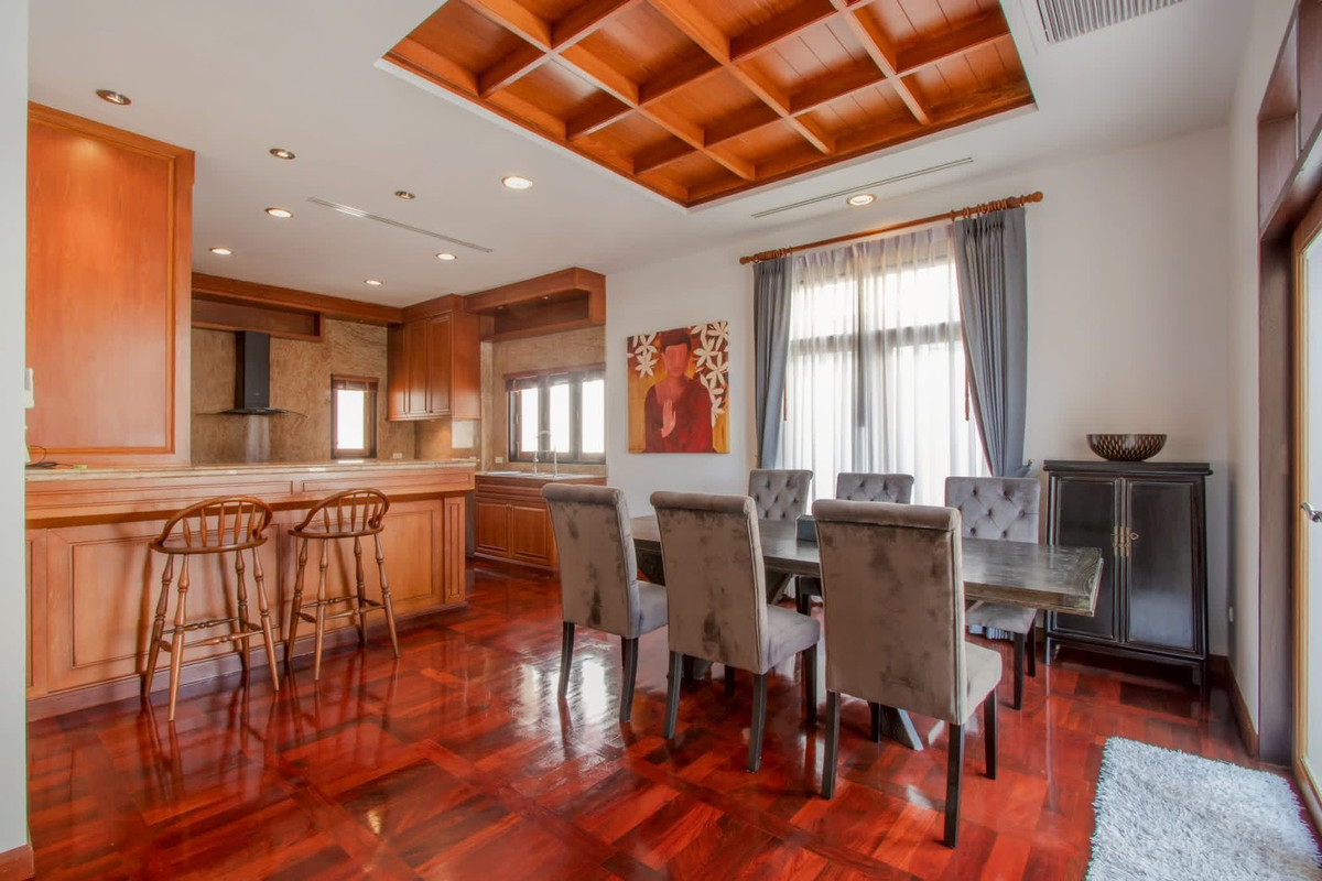 Viewtalay Marina Hotel / 4 Bedrooms (FOR RENT), วิวทะเล มารีน่า โฮเทล / 4 ห้องนอน (เช่า) AM130