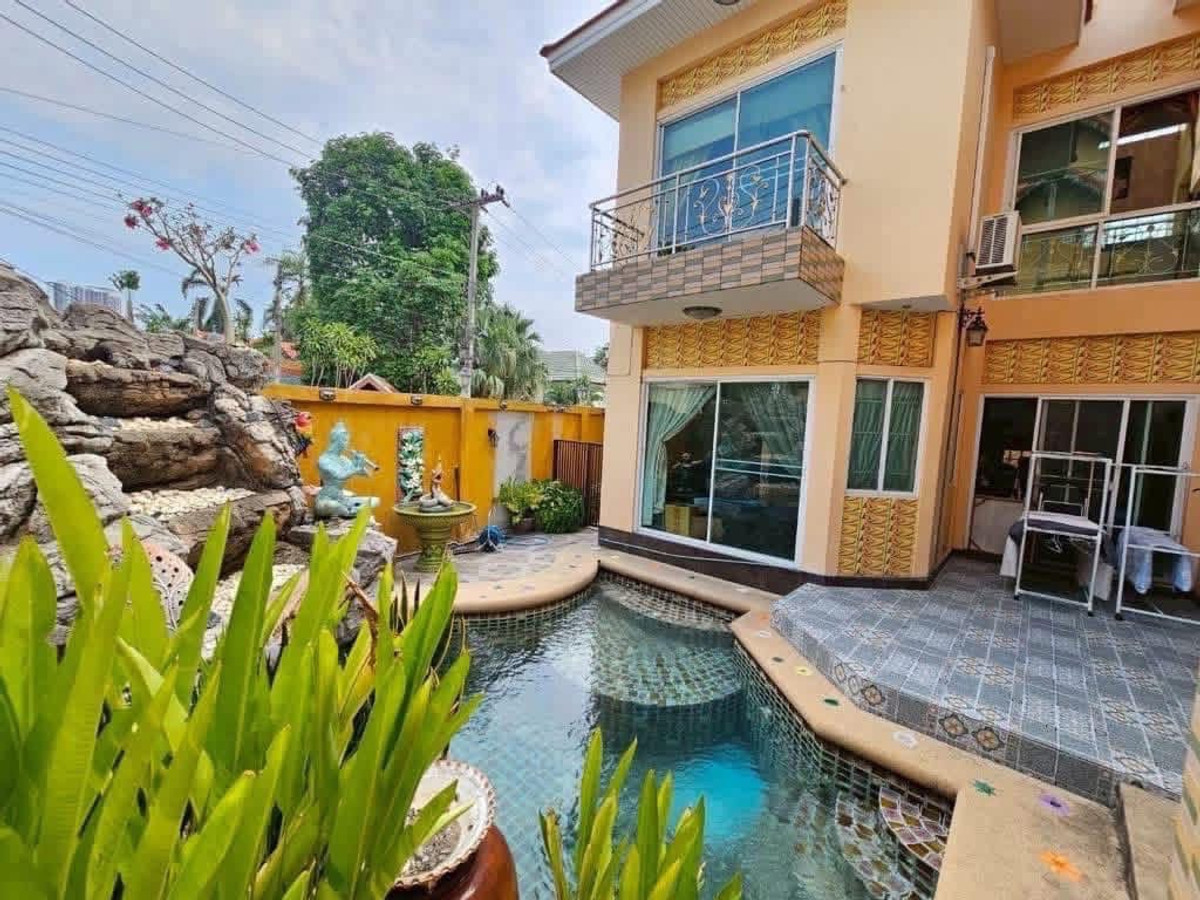 บ้านเดี่ยวนอกโครงการแยกมัจฉานุ / 5 ห้องนอน (ขาย), House & Land Matchanu Intersection / 5 Bedrooms (FOR SALE) AM133