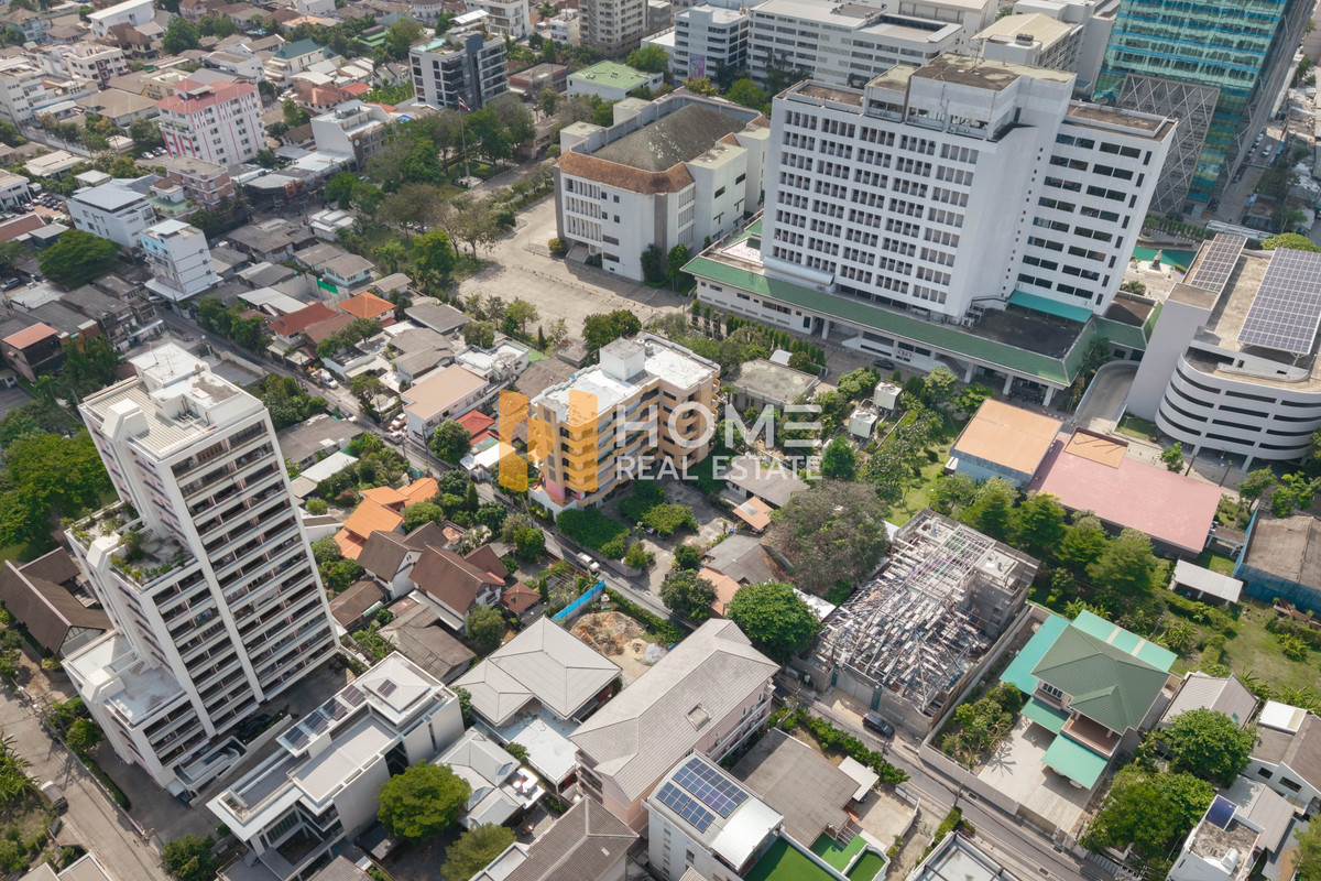 🔥 HOT DEAL อพาร์ตเมนต์ 5 ชั้น ใจกลางอารีย์ ห้องกว้างวิวดี / อพาร์ตเมนต์ 5 ชั้น ซอยอารีย์ 5 / 20 ห้องนอน (ขาย), Apartment Soi 5 floors Ari 5 / 20 Bedrooms (FOR SALE) BNS006