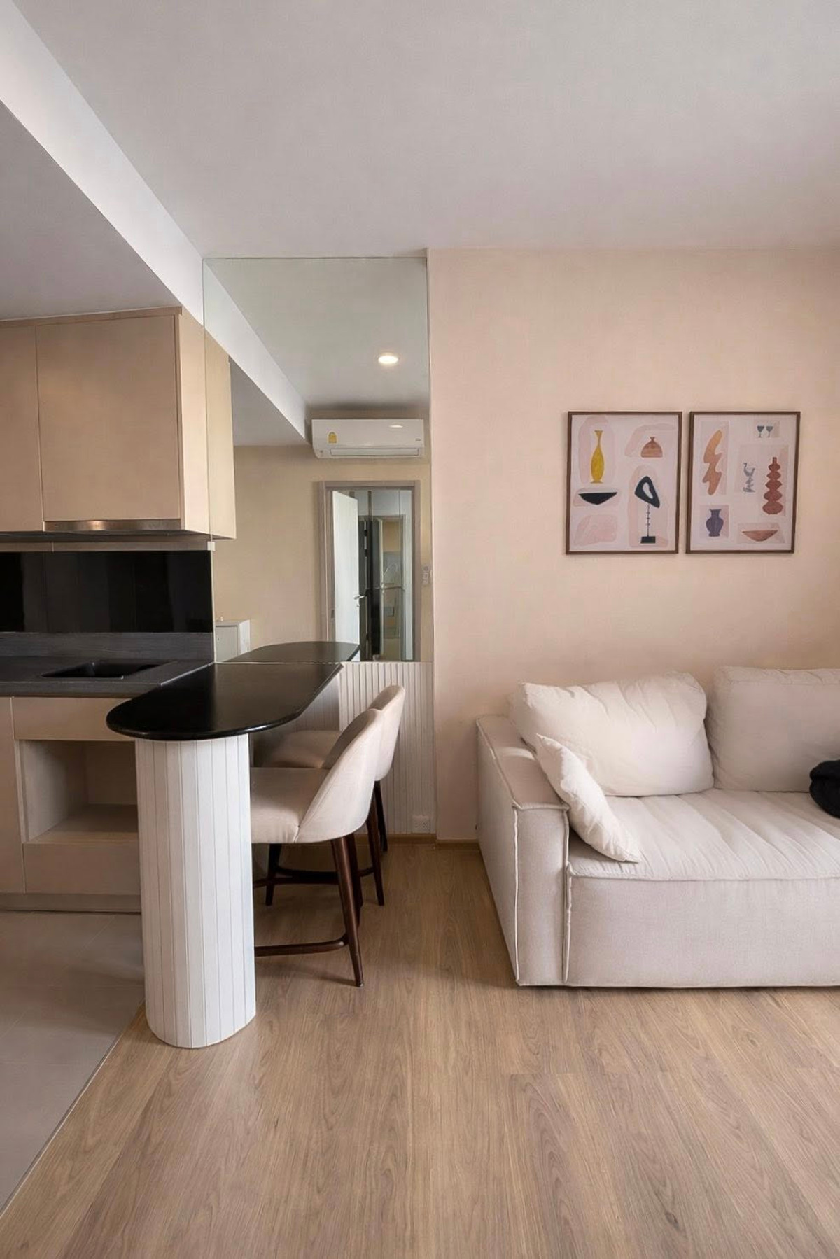 Oka Haus Sukhumvit 36 / 1 Bedroom (FOR SALE), โอกะ เฮ้าส์ สุขุมวิท 36 / 1 ห้องนอน (ขาย) NA166