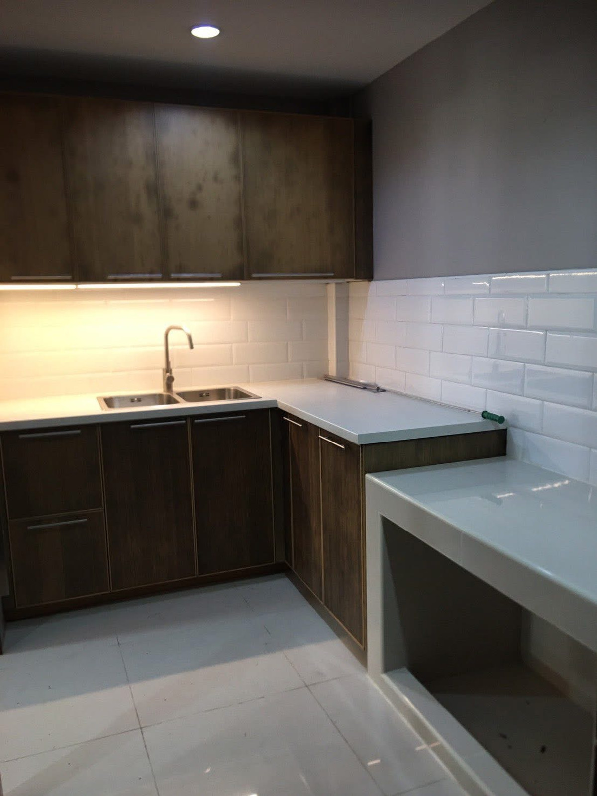 อาคาร 4 ชั้น ซอยจันทร์ 14/1 / 2 ห้องนอน (ขาย), Commercial Building Soi Chan 14/1 / 2 Bedrooms (FOR SALE) DML023