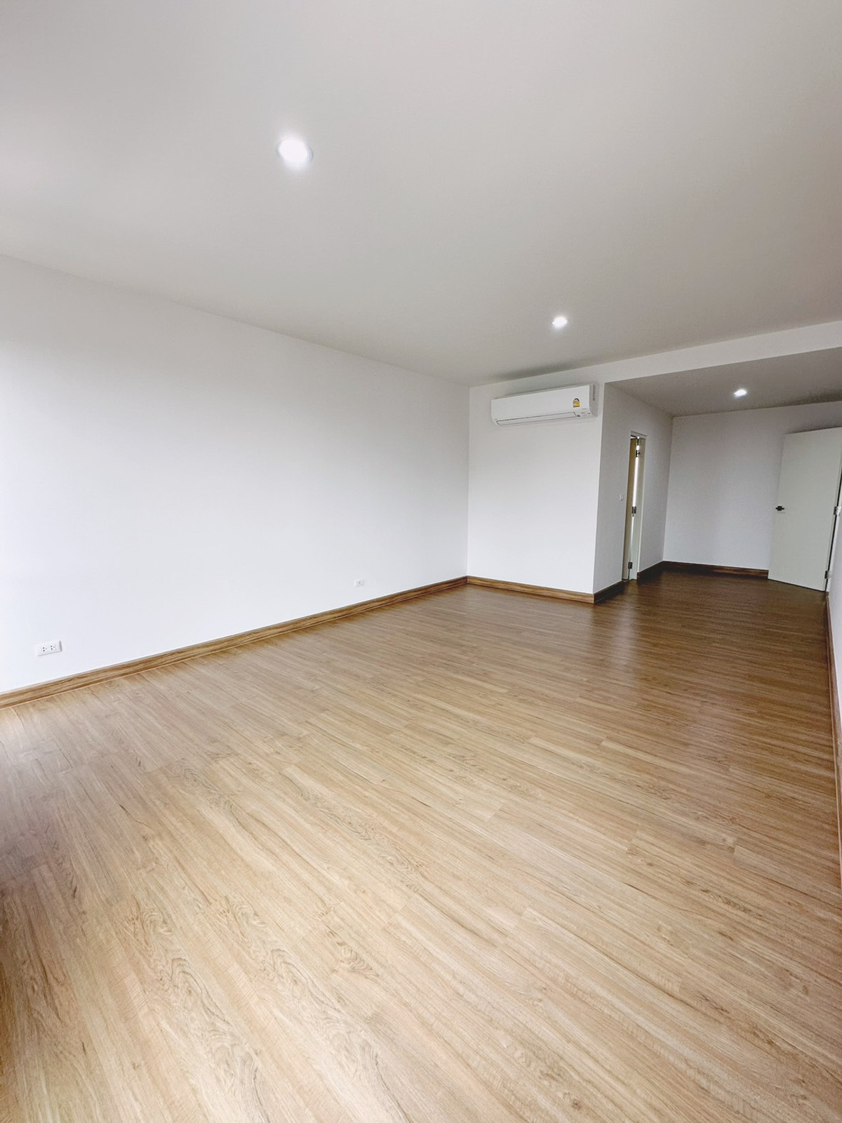 บ้านกลางเมือง สุขสวัสดิ์ / 3 ห้องนอน (ขาย), Baan Klangmuang Suksawat / 3 Bedrooms (FOR SALE) DML012