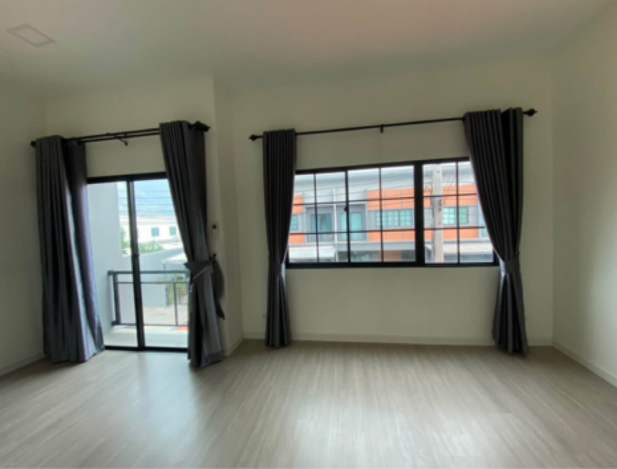 สิริ เพลส สุขสวัสดิ์ - พระราม 3 / 3 ห้องนอน (ขายพร้อมผู้เช่า), Siri Place Suksawat - Rama 3 / 3 Bedrooms (SALE WITH TENANT) DML007