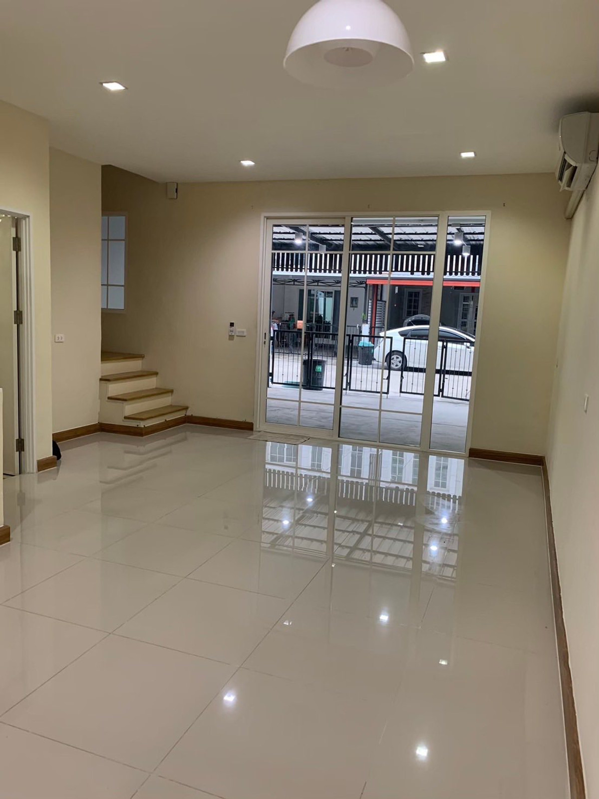 โกลเด้น ทาวน์ 2 สุขสวัสดิ์ - พุทธบูชา / 4 ห้องนอน (ขายพร้อมผู้เช่า), Golden Town 2 Suksawat - Phutthabucha / 4 Bedrooms (SALE WITH TENANT) DML034