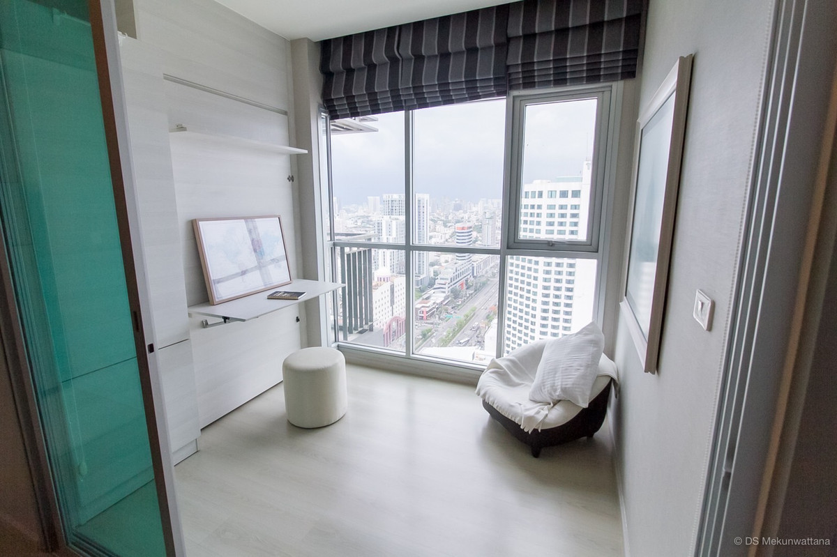 Life Ratchadapisek / 2 Bedrooms (FOR SALE), ไลฟ์ รัชดาภิเษก / 2 ห้องนอน (ขาย) JSMN223