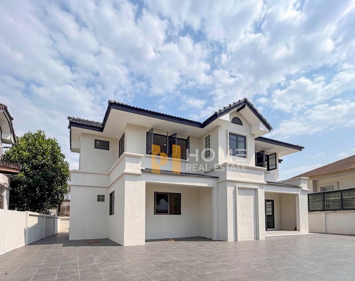 บ้านรีโนเวทใหม่กริ๊บ พื้นที่รอบบ้านเยอะมาก!!  ภาณุ การ์เด้น สวนผัก 58 / 3 ห้องนอน (ขาย), Phanu Garden Suanpak 58 / Detached House 3 Bedrooms (FOR SALE) BALL320