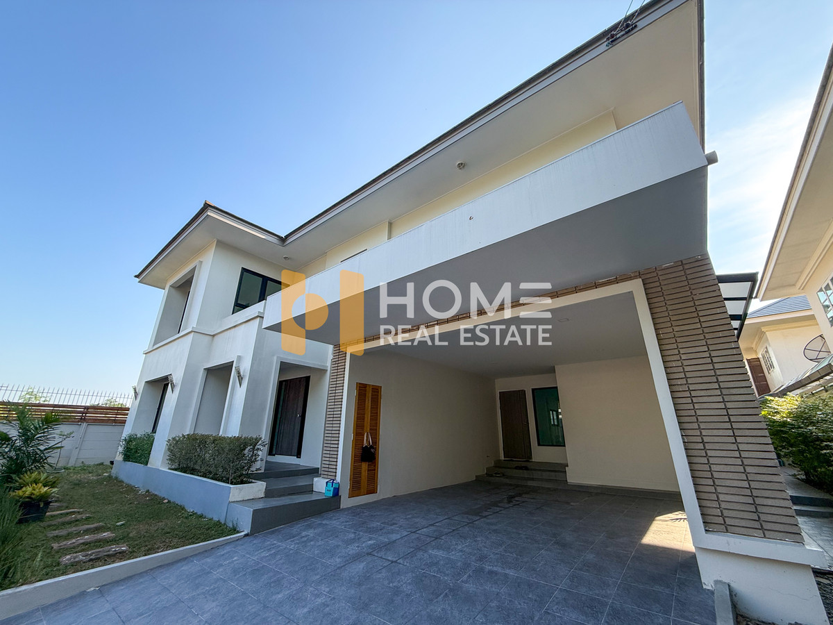 หมู่บ้านวรบูลย์ อ่อนนุช 44 / 3 ห้องนอน (ขาย), Worabul Village Onnut 44 / 3 Bedrooms (FOR SALE) GNG080