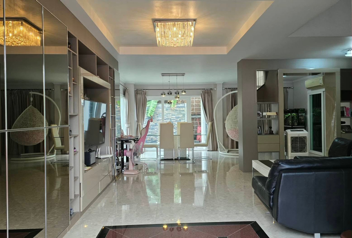 ศุภาลัย มณฑลา ปิ่นเกล้า - พุทธมณฑล สาย 1 / 5 ห้องนอน (ขาย), Supalai Montara Pinklao - Phutthamonthon Sai 1 / 5 Bedrooms (FOR SALE) BALL348