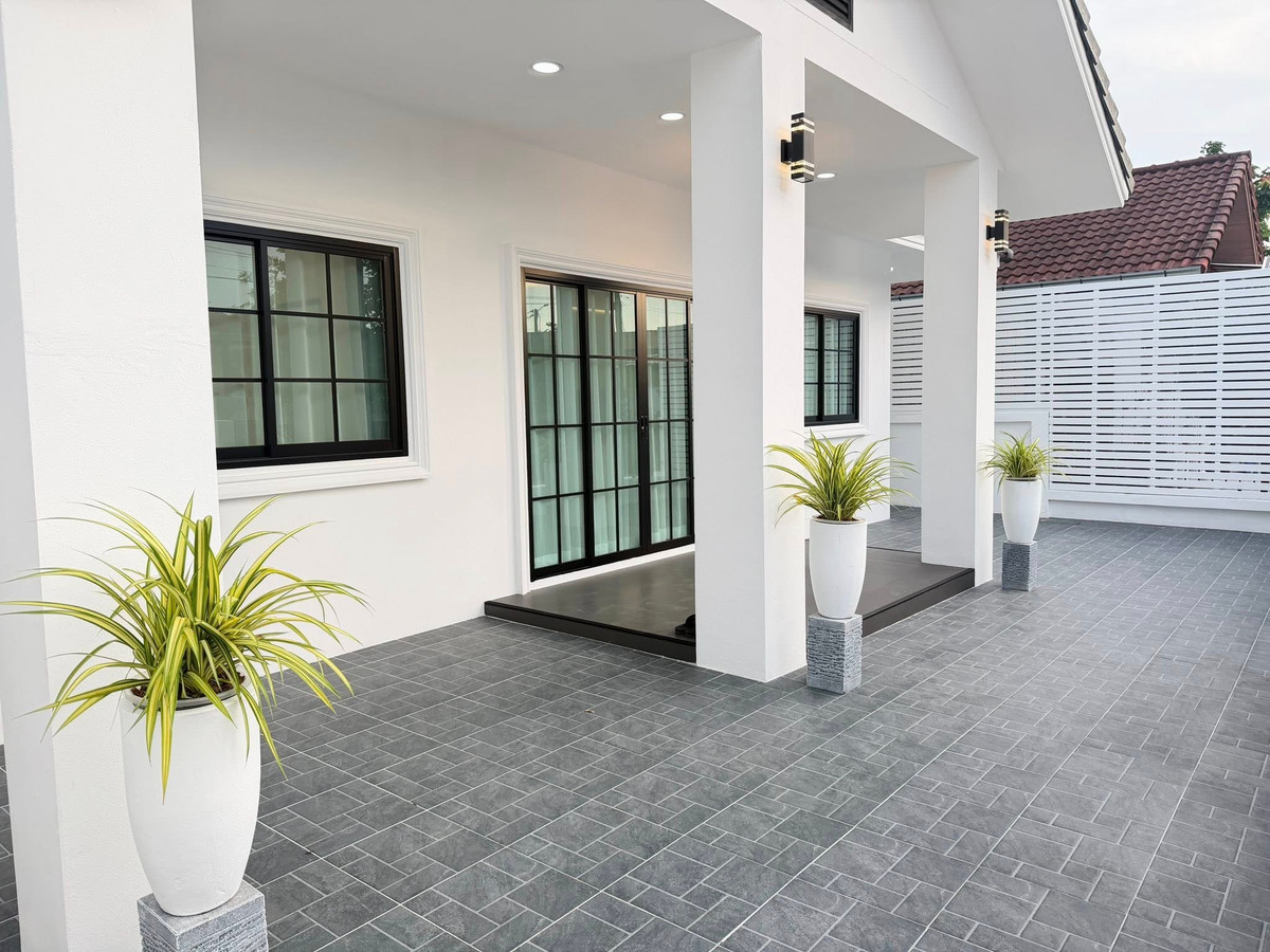 หมู่บ้าน เอกมงคล 1 / 3 ห้องนอน (ขาย), Ekmongkol Village 1 / 3 Bedrooms (FOR SALE) BEWN185