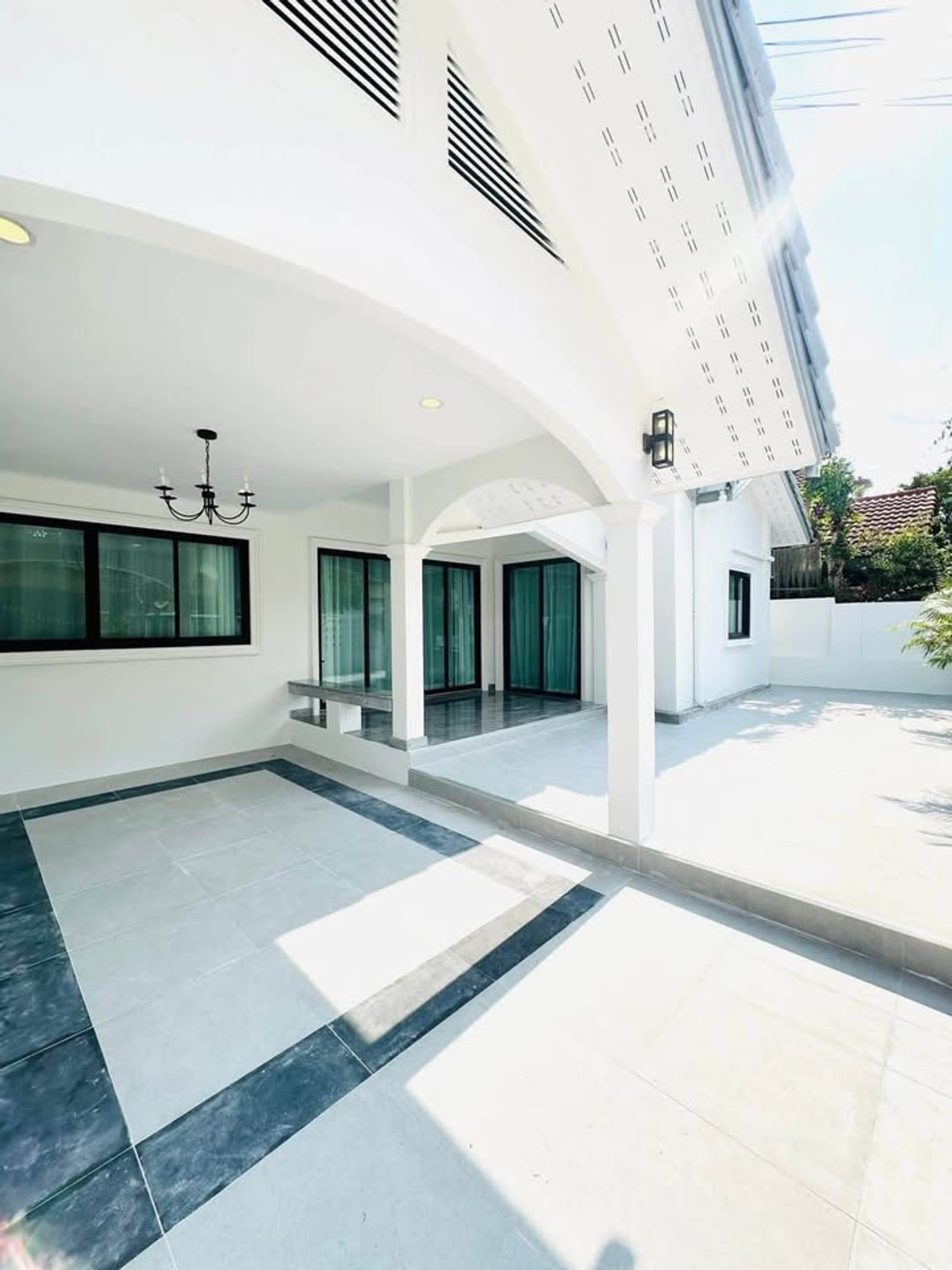 หมู่บ้านฝันทิพย์ / 3 ห้องนอน (ขาย), Fantip Village / 3 Bedrooms (FOR SALE) BEWN184