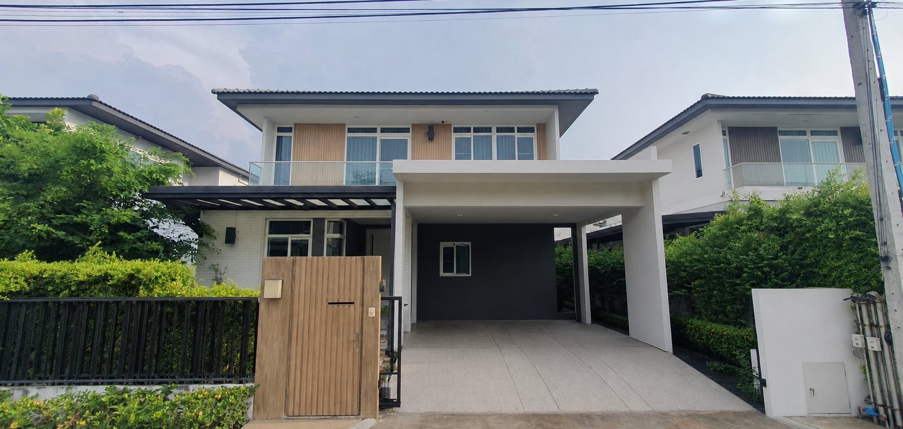 มัณฑนา เวสต์เกต / 4 ห้องนอน (ขาย), Mantana Westgate / 4 Bedrooms (FOR SALE) AOM127