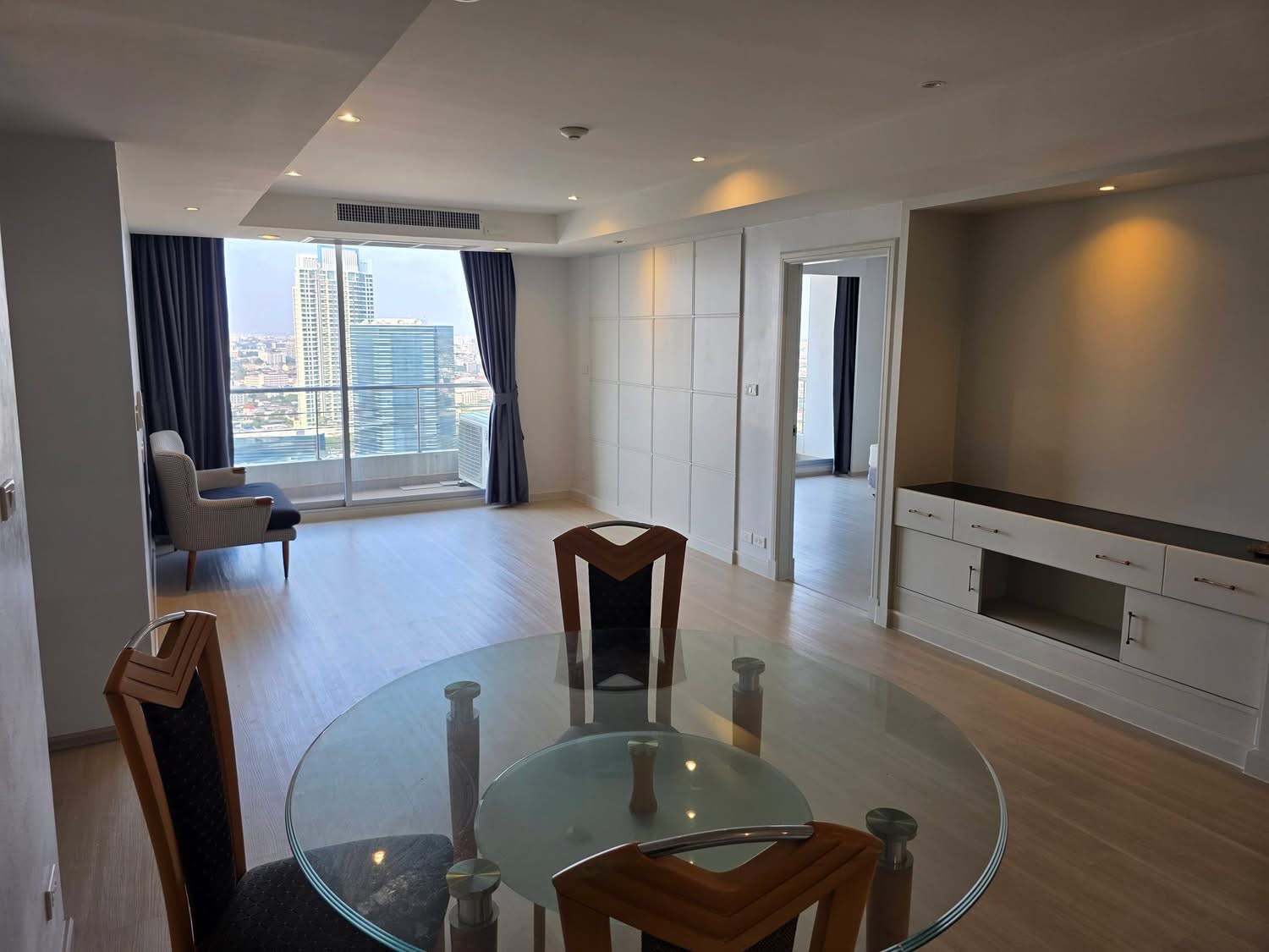 Supalai Park Phaholyothin 21 / 3 Bedrooms (SALE WITH TENANT), ศุภาลัย ปาร์ค พหลโยธิน 21 / 3 ห้องนอน (ขายพร้อมผู้เช่า) PINP305