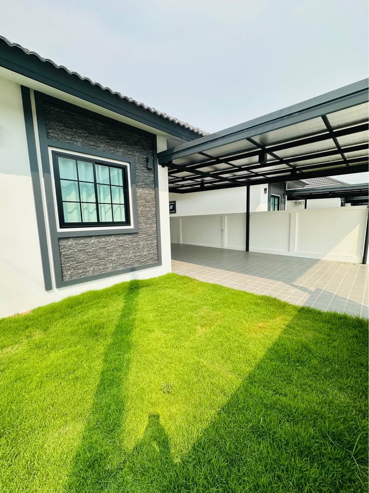 หมู่บ้านรัตนากรวิลเลจ 18 / 3 ห้องนอน (ขาย), Rattanakorn Village 18 / 3 Bedrooms (FOR SALE) BEWN202