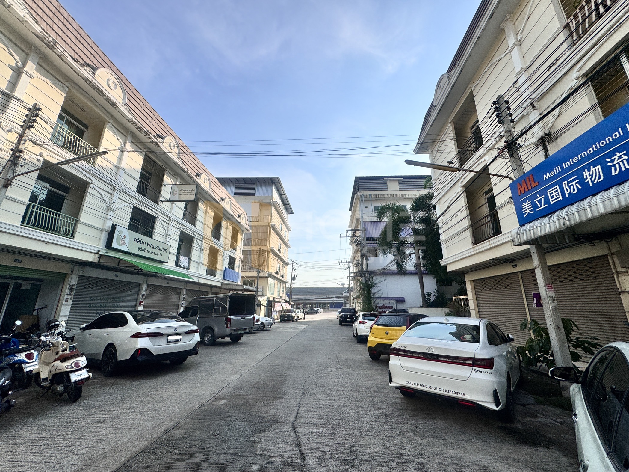อาคารพาณิชย์ 2 คูหา แหลมฉบัง / 4 ห้องนอน (ขาย), 2 Commercial Buildings Laem Chabang / 4 Bedrooms (FOR SALE) YEAN179