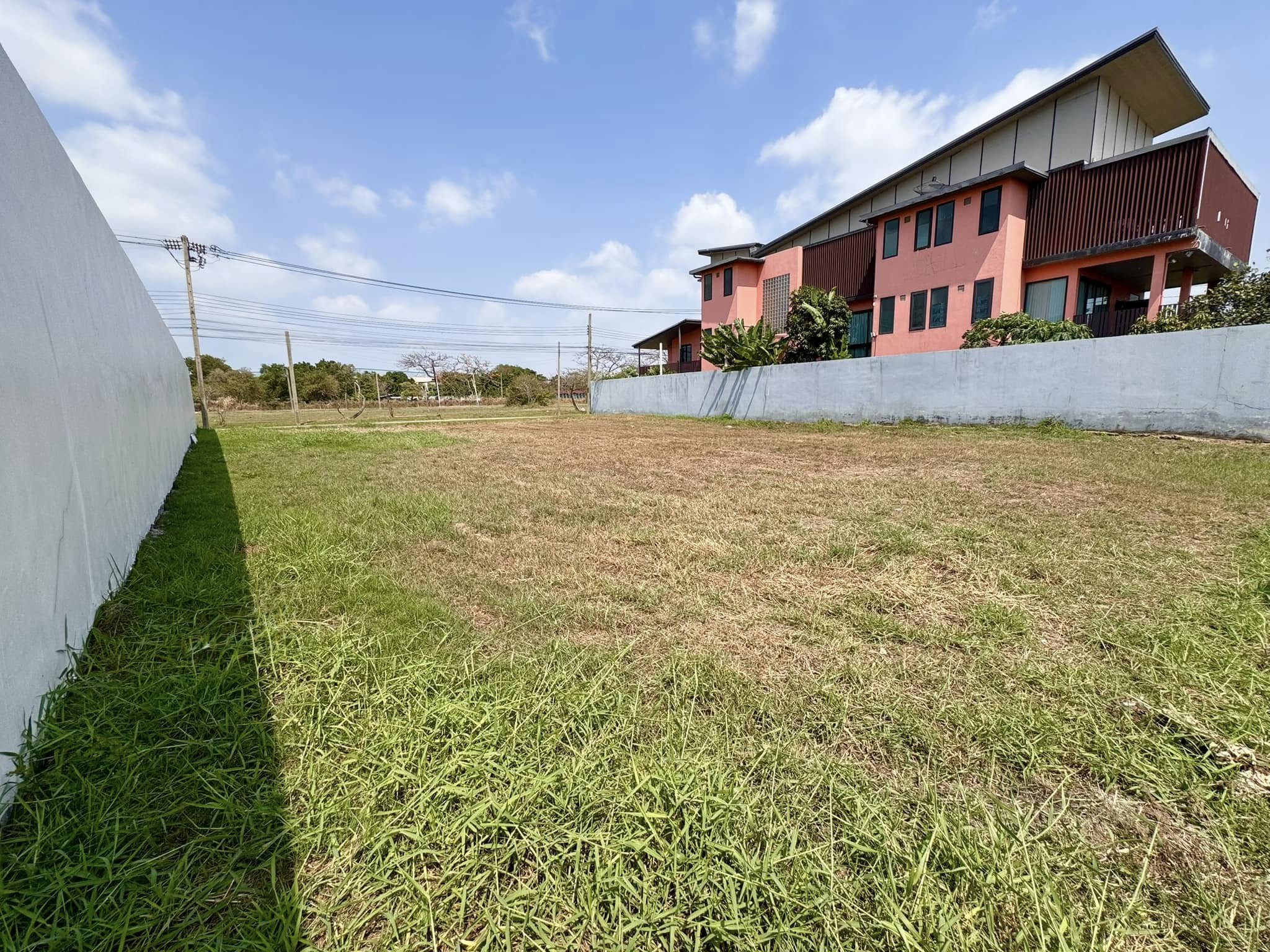 ที่ดิน วินด์มิลล์ พาร์ค (ขาย) , Land Windmill Park (FOR SALE) POON250