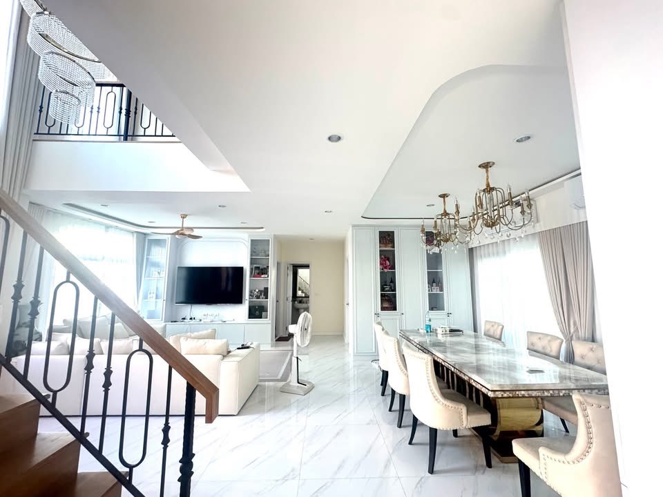 บ้านเดี่ยว แกรนดิโอ บางนา กม.5 / 5 ห้องนอน (ขาย), Grandio Bangna KM.5 / 5 Bedrooms (FOR SALE) POON238
