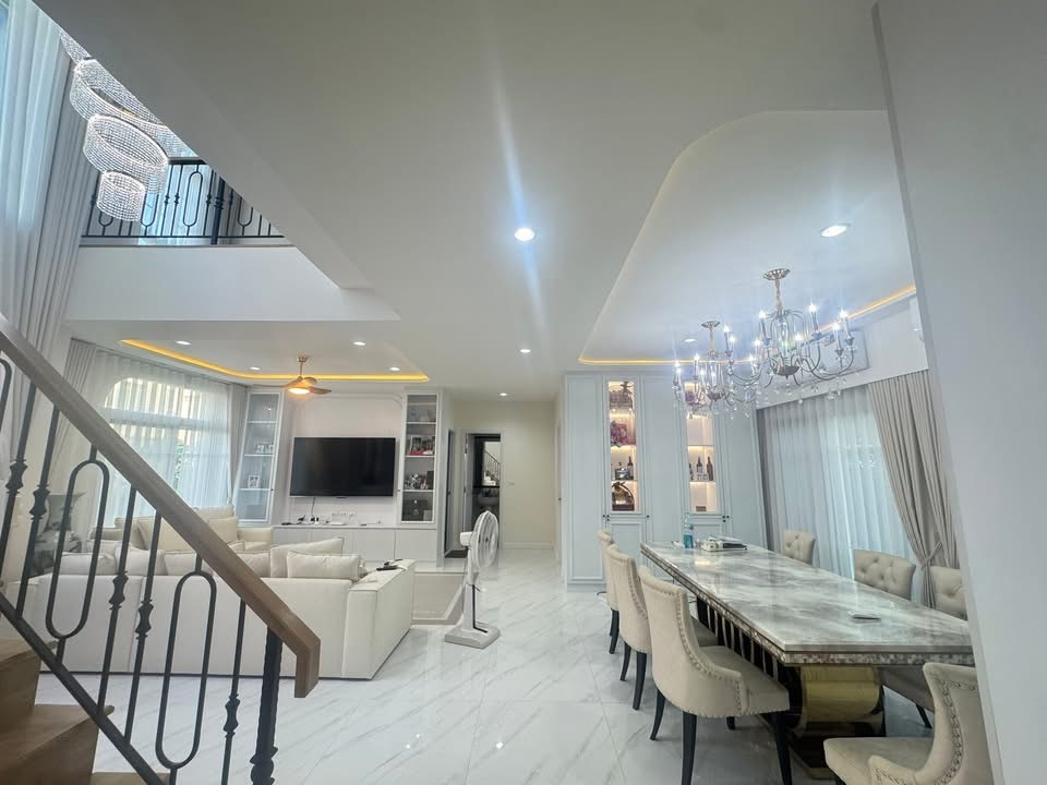 บ้านเดี่ยว แกรนดิโอ บางนา กม.5 / 5 ห้องนอน (เช่า), Grandio Bangna KM.5 / 5 Bedrooms (FOR RENT) POON238