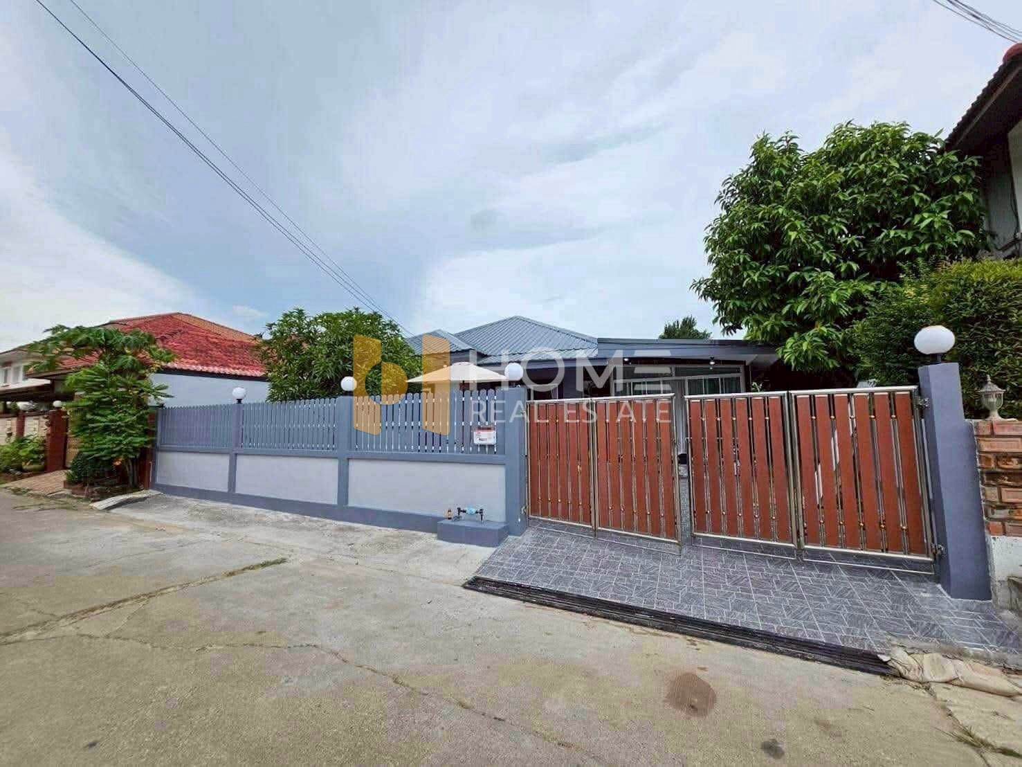 🏡 บ้านรีโนเวทใหม่ พัทยา ใกล้มอเตอร์เวย์ 🔥 เดินทางสะดวก เข้าเมืองไว พร้อมเฟอร์ครบ พาร์ค วิลเลจ พัทยา / 3 ห้องนอน (ขาย), Park Village Pattaya / 3 Bedrooms (FOR SALE) BEWN159