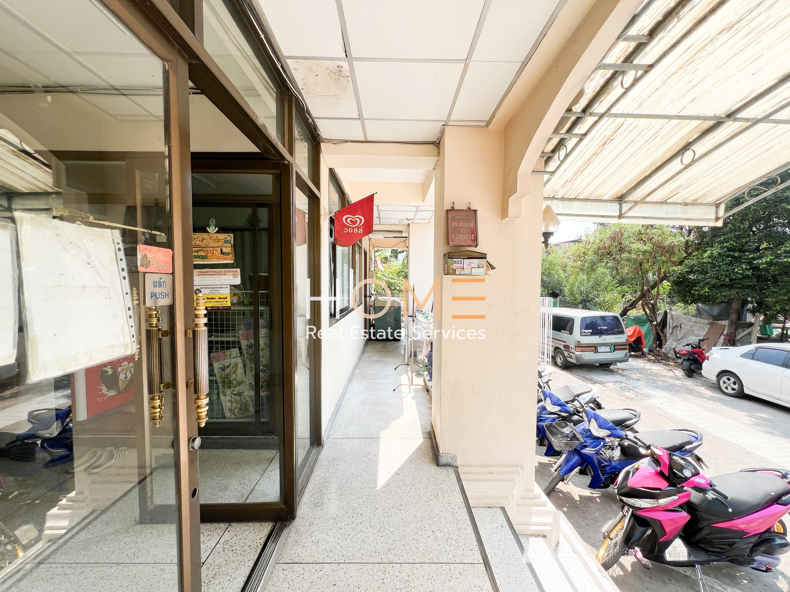 อพาร์ทเม้นท์ ถนนศรีนครินทร์ ซอย 9 / 45 ห้อง (ขาย), Apartment Srinakarin Soi 9 / 45 Rooms (FOR SALE) GNG147