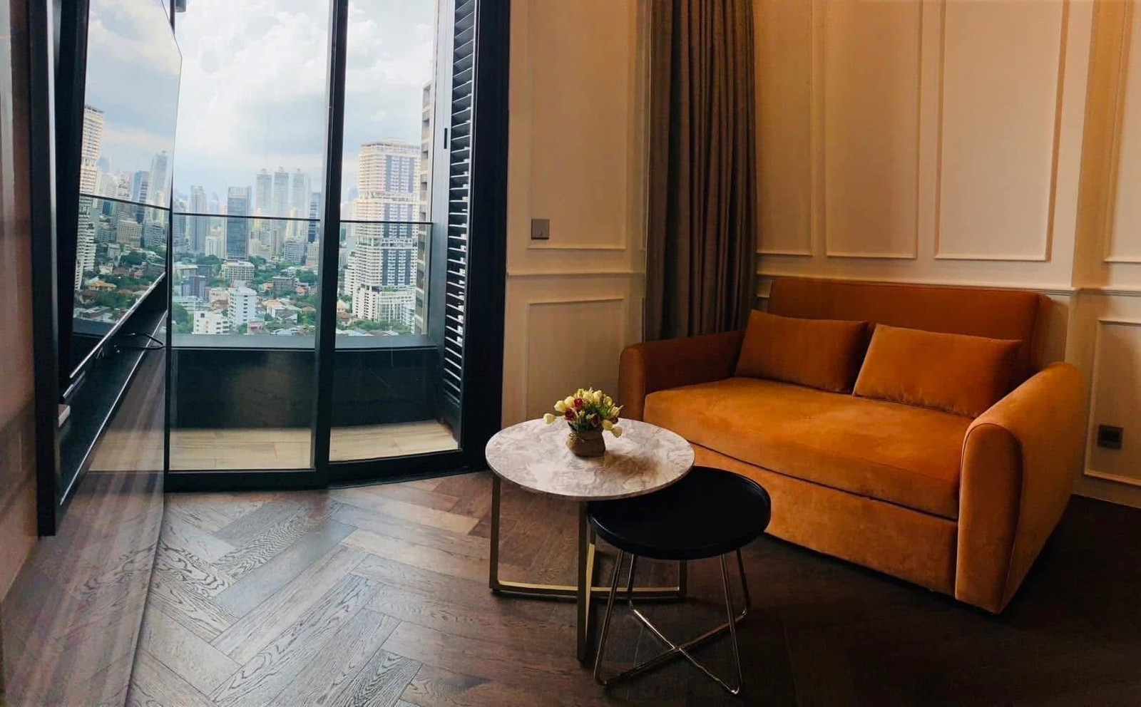 The Esse Sukhumvit 36 / 1 Bedroom (SALE WITH TENANT), ดิ เอส สุขุมวิท 36 / 1 ห้องนอน (ขายพร้อมผู้เช่า) PRW095