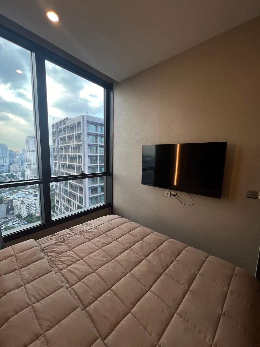 The Esse Sukhumvit 36 / 1 Bedroom (SALE WITH TENANT), ดิ เอส สุขุมวิท 36 / 1 ห้องนอน (ขายพร้อมผู้เช่า) PRW095